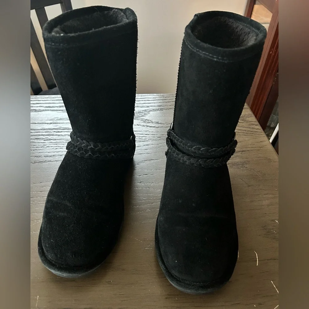 BearPaw Adele Women's Black Suede Winter Boots with Braided Strap & Buckle - Picture 7 of 9